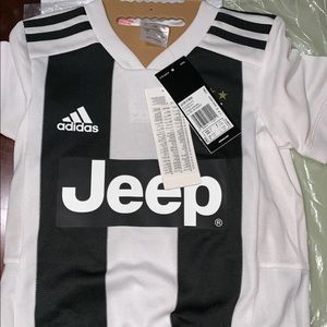 Kids Juventus Jersey and Shorts